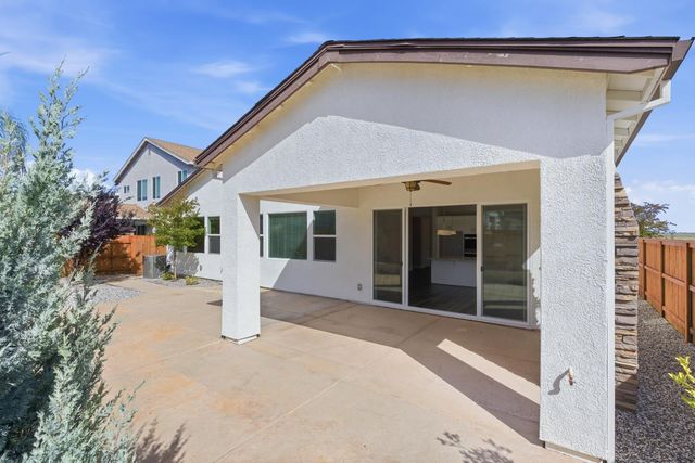 1224 Wadsworth Cir, Roseville, CA 95747