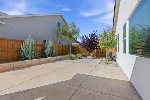 1224 Wadsworth Cir, Roseville, CA 95747
