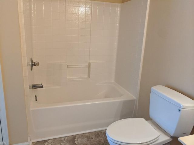 205 Hamlet CT, Yorktown, VA 23693