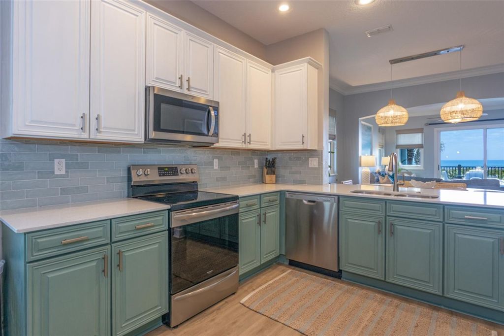 Image 10 of property listing at 600 CINNAMON BEACH WAY 521, Palm Coast, FL 32137