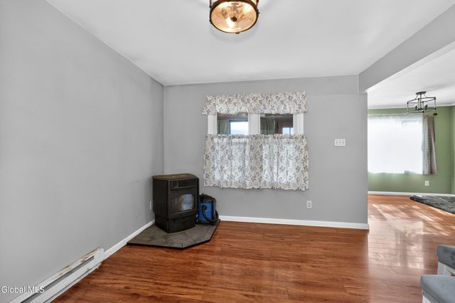245 County Route 7, Schodack, NY 12123