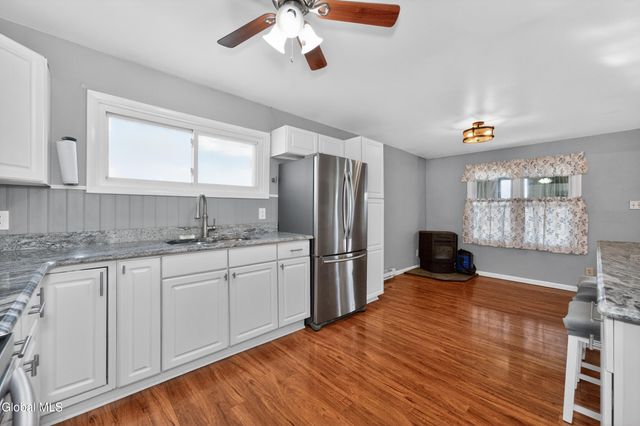 245 County Route 7, Schodack, NY 12123