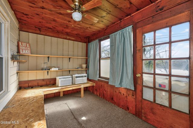 245 County Route 7, Schodack, NY 12123