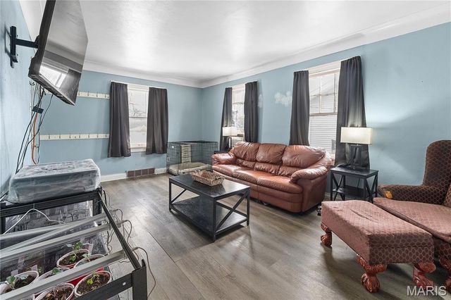 715 Forest Avenue, Ferguson, MO 63135