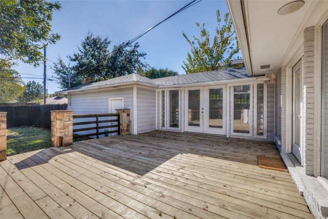 6930 Kenwood Avenue, Dallas, TX 75214