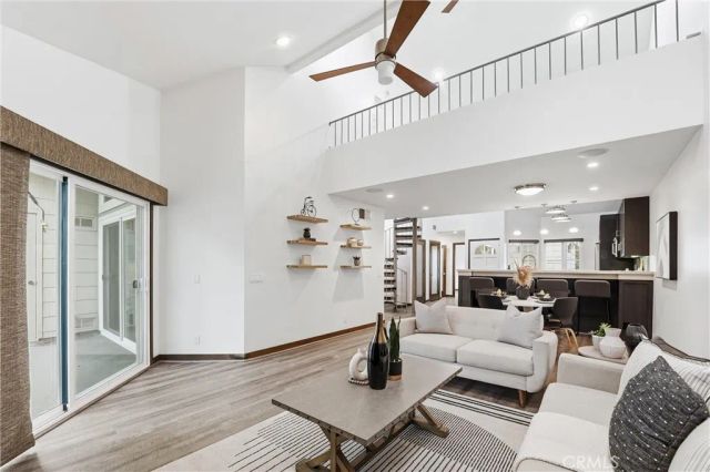 19401 Sunray Lane 204, Huntington Beach, CA 92648