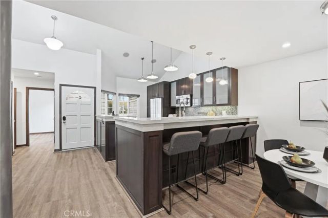 19401 Sunray Lane 204, Huntington Beach, CA 92648