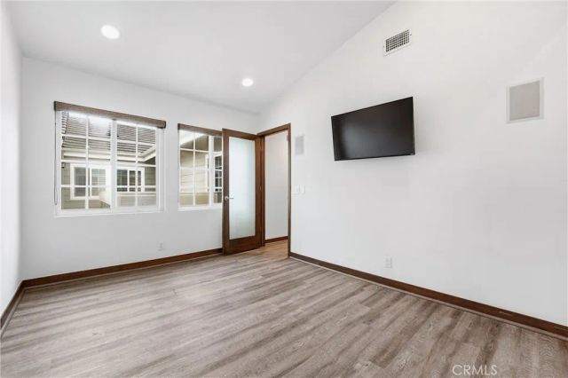 19401 Sunray Lane 204, Huntington Beach, CA 92648