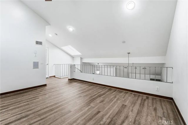 19401 Sunray Lane 204, Huntington Beach, CA 92648