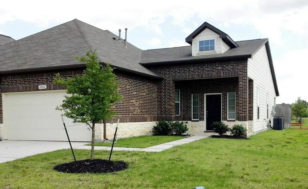 12402 Maura Lane, Houston, TX 77044