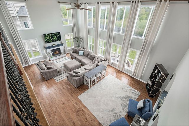 5815 Rosinweed Lane, Naperville, IL 60564