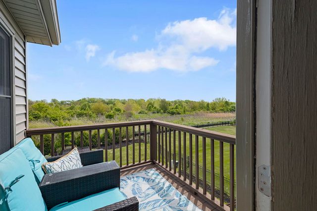 5815 Rosinweed Lane, Naperville, IL 60564