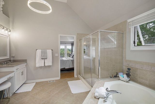 5815 Rosinweed Lane, Naperville, IL 60564
