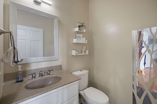 5815 Rosinweed Lane, Naperville, IL 60564