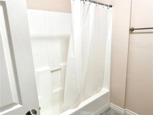 16936 Baseline, Fontana, CA 92336