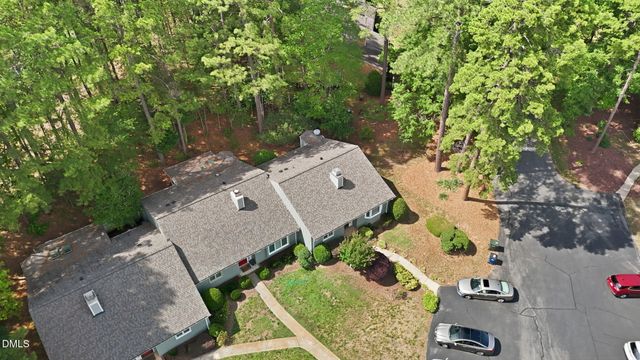 8015 Brown Bark Place, Raleigh, NC 27615