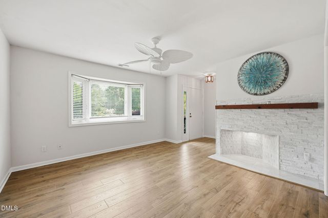 8015 Brown Bark Place, Raleigh, NC 27615