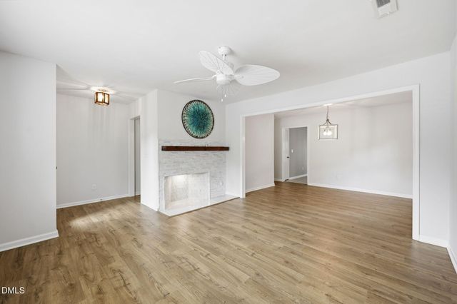 8015 Brown Bark Place, Raleigh, NC 27615