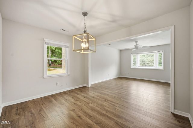8015 Brown Bark Place, Raleigh, NC 27615