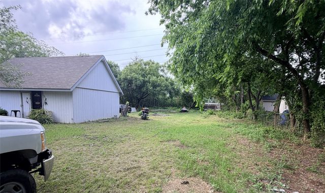 3039 Gibbs Williams Road, Dallas, TX 75233