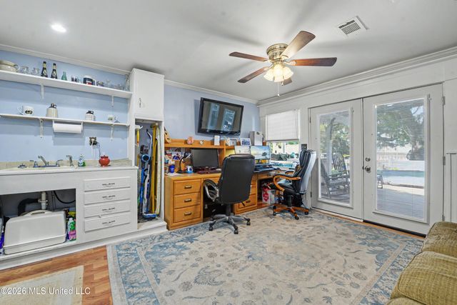 963 Schwan Court, Biloxi, MS 39530