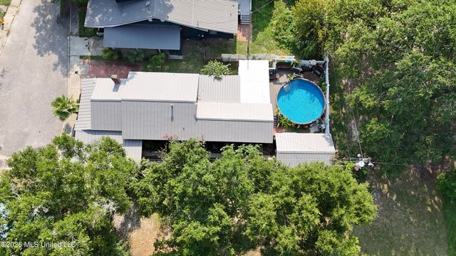 963 Schwan Court, Biloxi, MS 39530