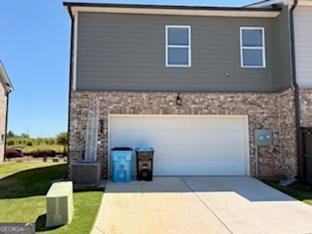 369 South Point Boulevard 15, Mcdonough, GA 30253