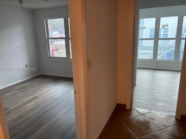 2319 N Congress Ave 14, Boynton Beach, FL 33426