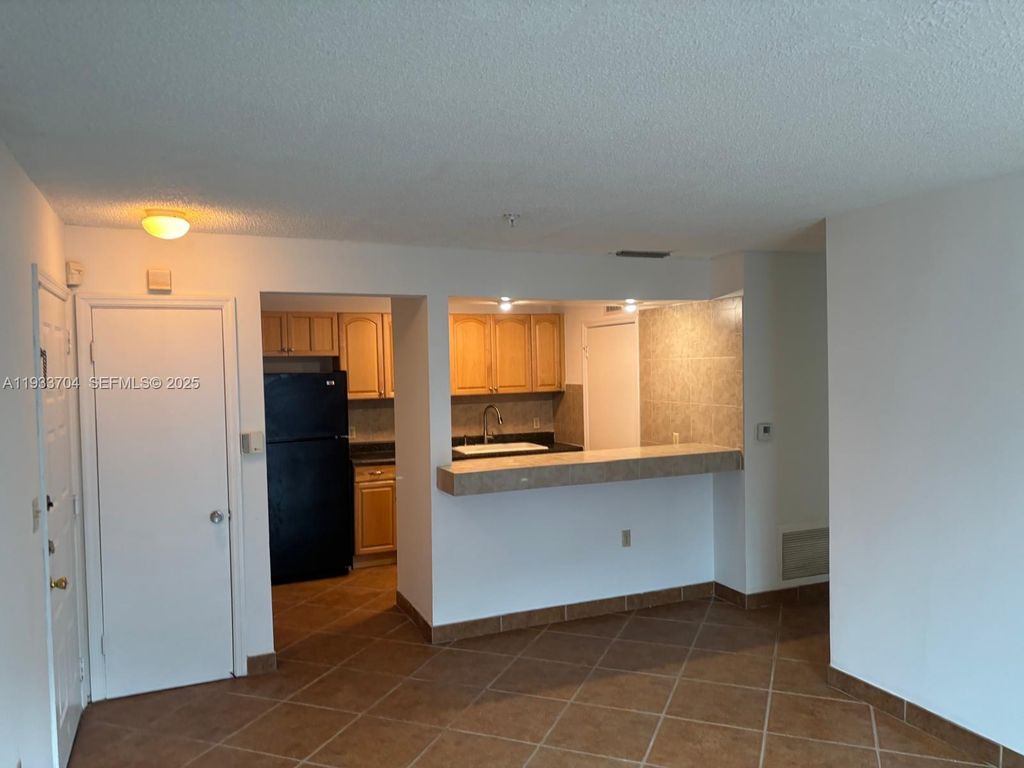 2319 N Congress Ave 14, Boynton Beach, FL 33426