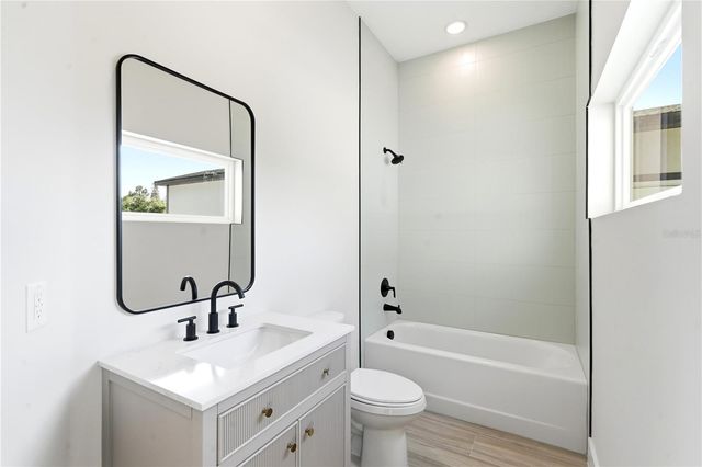 1236 VIRGINIA DRIVE, Orlando, FL 32803