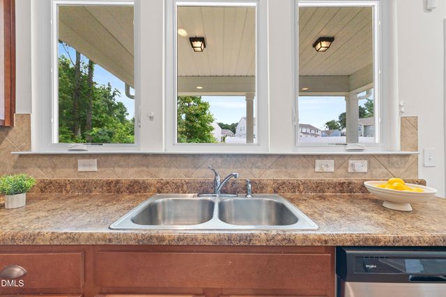 816 Atlantis Street, Fuquay Varina, NC 27526