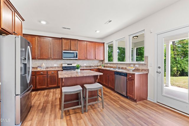 816 Atlantis Street, Fuquay Varina, NC 27526