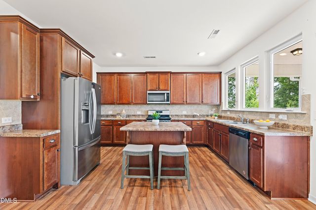 816 Atlantis Street, Fuquay Varina, NC 27526