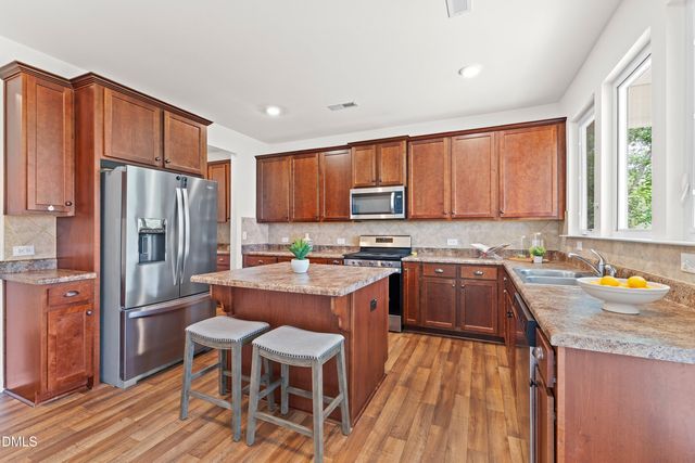 816 Atlantis Street, Fuquay Varina, NC 27526