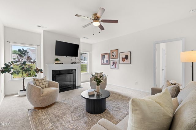 816 Atlantis Street, Fuquay Varina, NC 27526