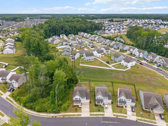 816 Atlantis Street, Fuquay Varina, NC 27526