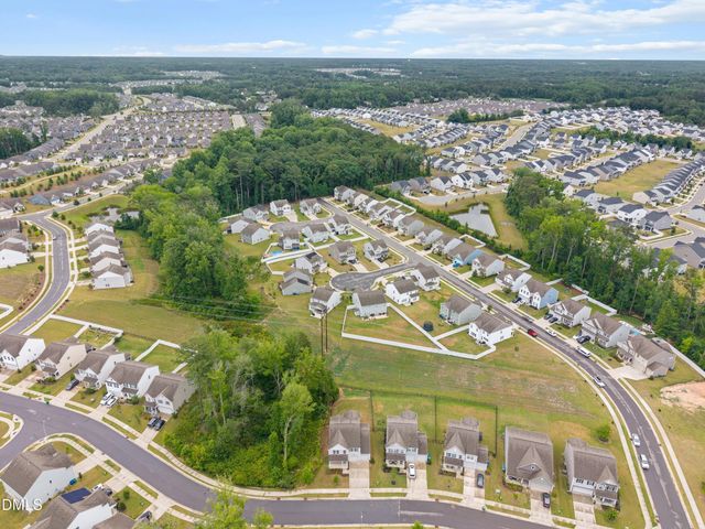 816 Atlantis Street, Fuquay Varina, NC 27526