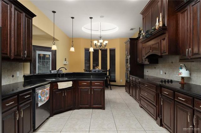 1502 Eucalyptus Street, Weslaco, TX 78599