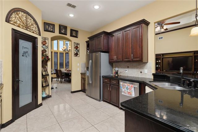 1502 Eucalyptus Street, Weslaco, TX 78599