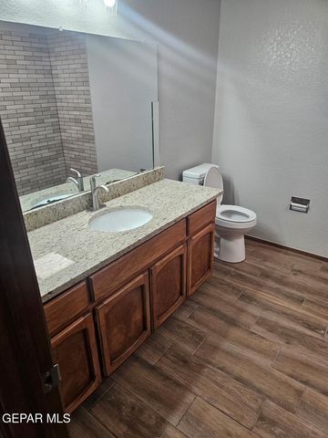 4531 C J LEVAN Court, El Paso, TX 79924