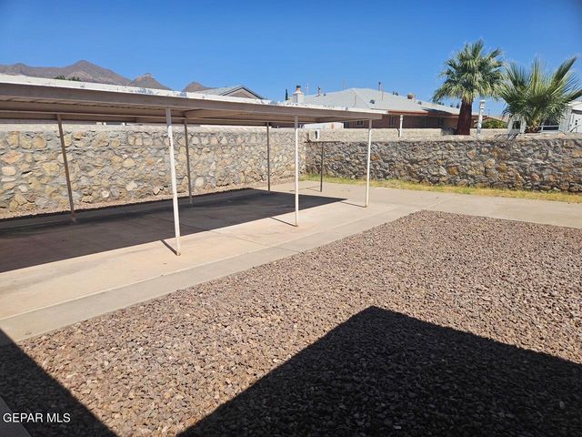 4531 C J LEVAN Court, El Paso, TX 79924