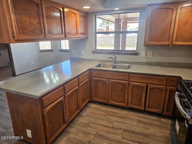 4531 C J LEVAN Court, El Paso, TX 79924