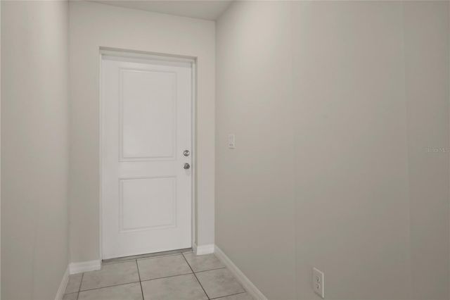 1317 NE 2ND AVENUE, Cape Coral, FL 33909