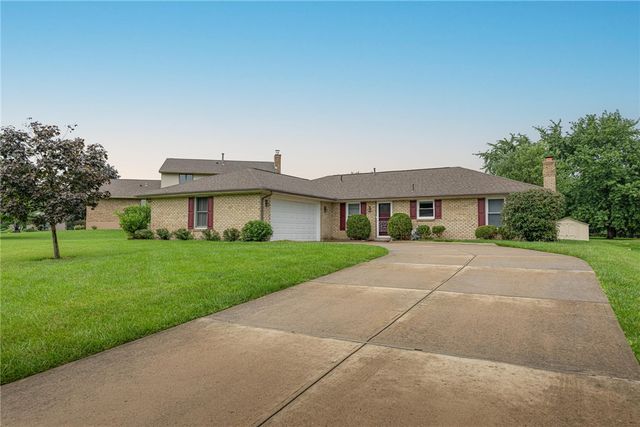 1621 Silver Lake Drive, Washington Twp, OH 45458