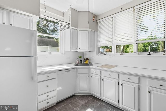 50 S WAKEFIELD RD, West Norriton, PA 19403