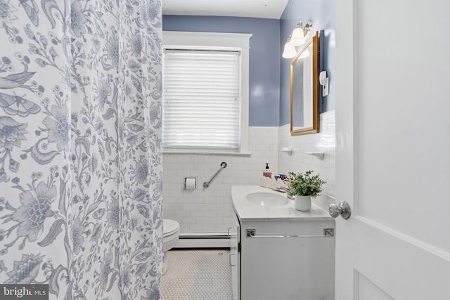 50 S WAKEFIELD RD, West Norriton, PA 19403