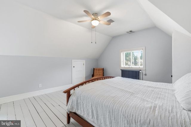 50 S WAKEFIELD RD, West Norriton, PA 19403