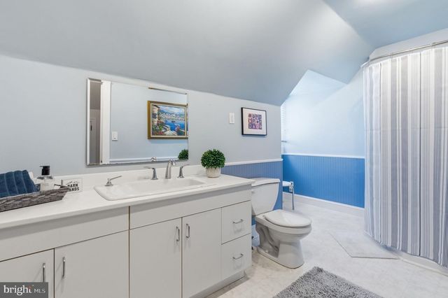 50 S WAKEFIELD RD, West Norriton, PA 19403