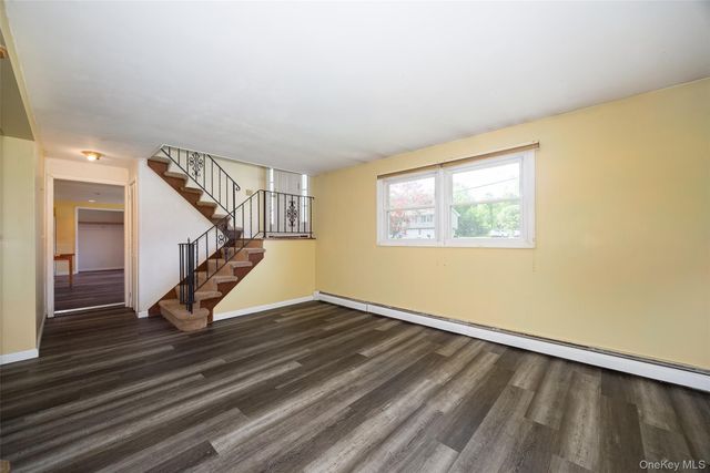 19 Tor Road, Wappingers Falls, NY 12590