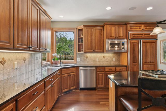 6065 Apple Road, Excelsior, MN 55331